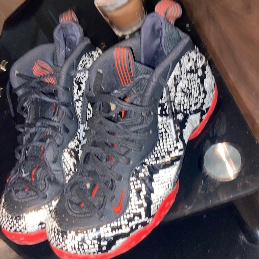 Foamposites Size 9 snake skin color way